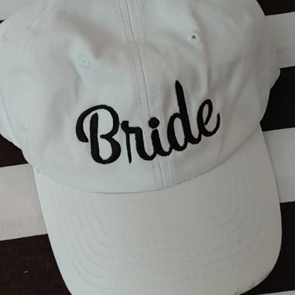 Hat - Picture 6 of 7